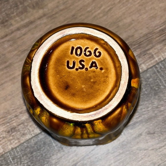 Vintage California Original Drip Glaze Tulip Planter Pot Vase Holder 4" 1066 MCM - Picture 3 of 4